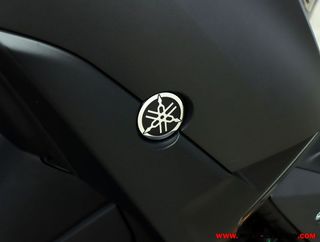 YAMAHA X-MAX 125 -APTA B Y A1-