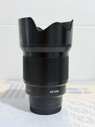 Cámara Fujifilm X-E4 + Lentes y Accesorios