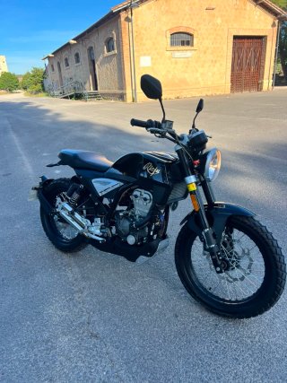 Rieju Century 125 Naked