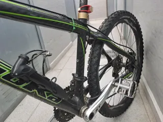 Bicicleta Goka de carbono