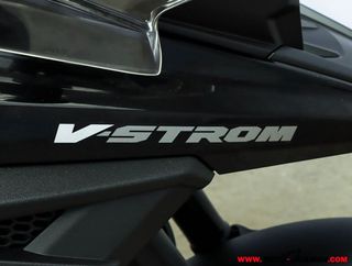 SUZUKI V-STROM 1050