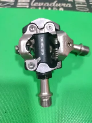 Pedales Shimano XT PD-M8100
