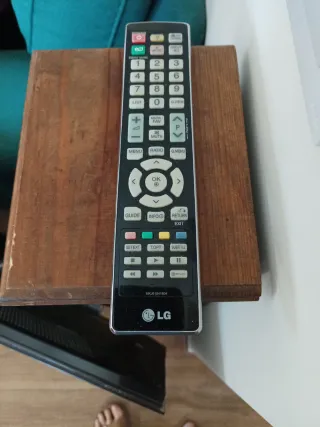 Televisor LG Negro