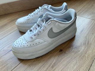 Nike Court Vision Alta Mujer Blanco Gris