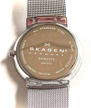Reloj Skagen Mujer Plata y Blanco