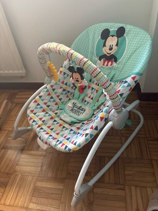 Hamaca vibradora Mickey Mouse para bebé