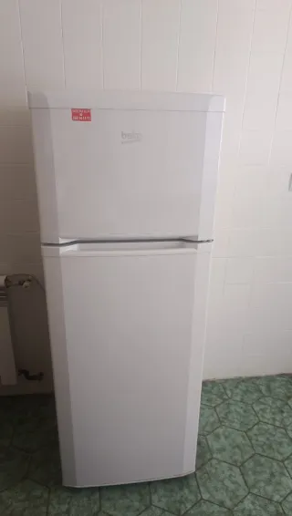 Nevera Beko Blanca