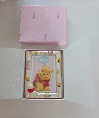 Marco Disney Winnie the Pooh Plata con su caja.