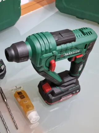 Taladro Percutor Parkside Recargable