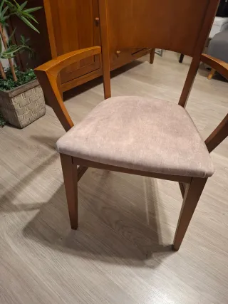 Mesa Comedor Madera y Cristal protector + 6 Sillas