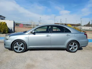 Toyota Avensis 2007