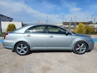Toyota Avensis 2007