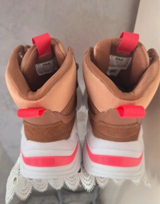 Scarpe Fila Marrone e Fucsia