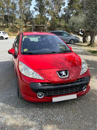 Peugeot 207 2006