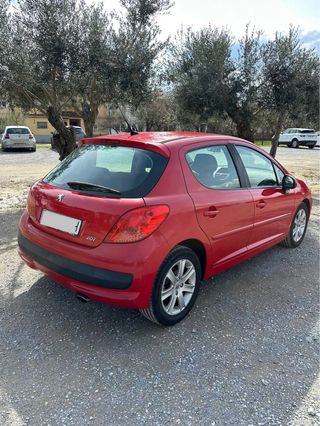 Peugeot 207 2006