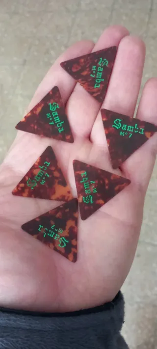 Lote 6 púas Samba n°7