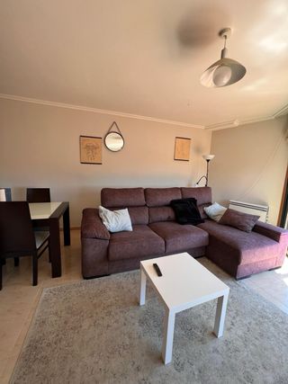 PISO EN ALQUILER EN RIANXO