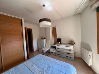 PISO EN ALQUILER EN RIANXO