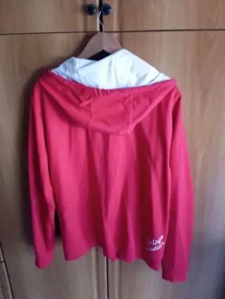 Felpa con cappuccio Marville rossa taglia M