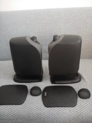 Pareja Altavoces Bowers & Wilkins LM1