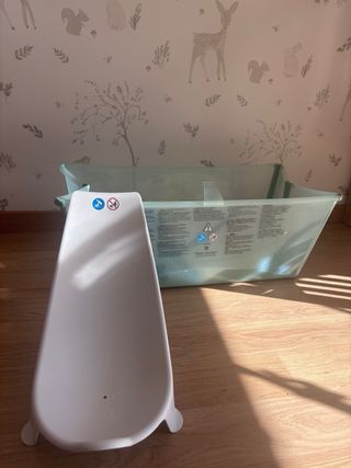 Bañera Stokke con reductor recién nacido