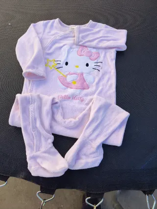Pijama Hello Kitty 12-18 meses