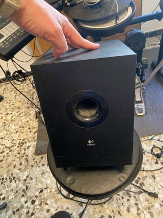 Altavoces Logitech 5.1 Z506 Negros