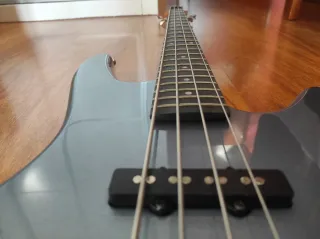 Bajo Ibanez SoundGear