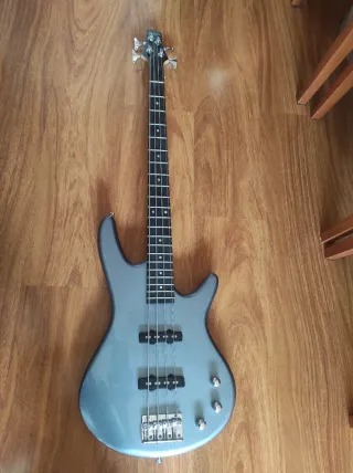 Bajo Ibanez SoundGear