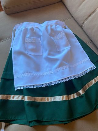 Traje de niña época reconquista falda