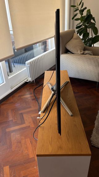 Televisión Samsung Smart TV 55” + opción mueble