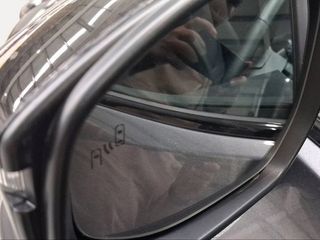 Toyota C-HR 1.8 Spirit Hybrid 140 Skyview