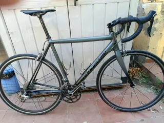 Bicicleta Cannondale CAAD 10