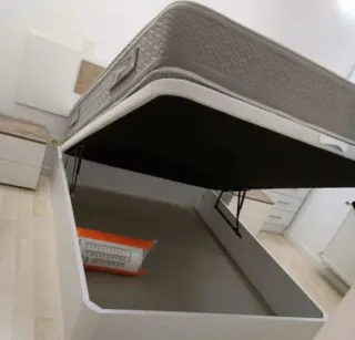 Canapés y colchones