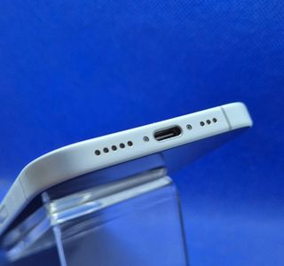 iPhone 16 128GB (Somos tienda-Con garantía)