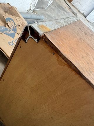 Cómoda vintage madera y metal