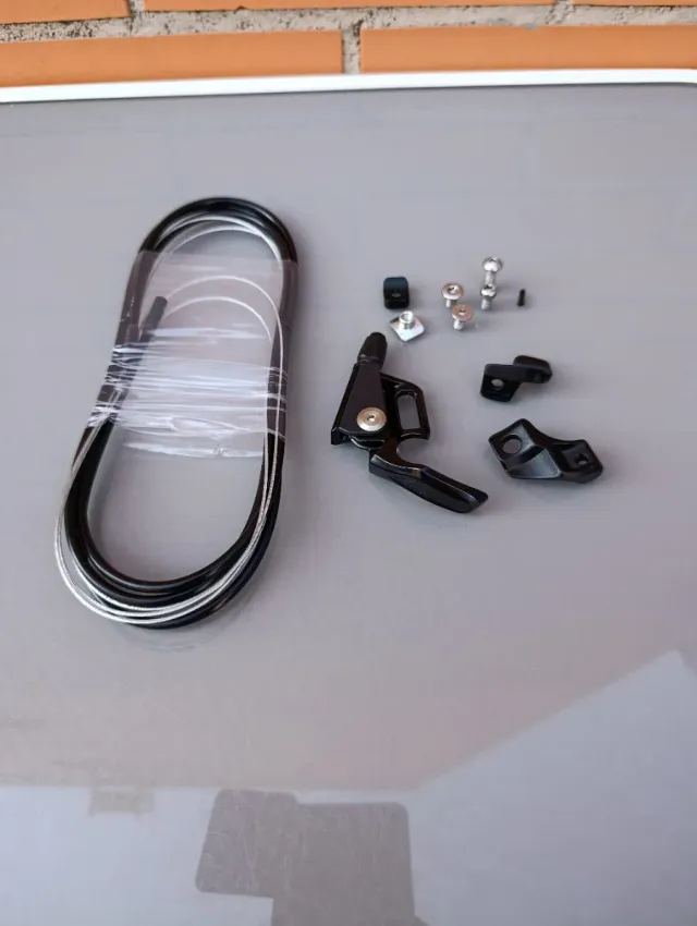 LAPIERRE Mando remoto tija telescópica. I-Spec EV.