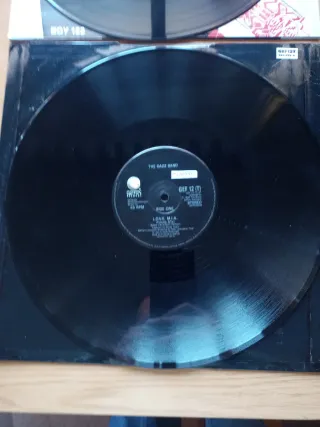 Lote 3 Vinilos: Sinitta, Atahualpa, The Razz Band