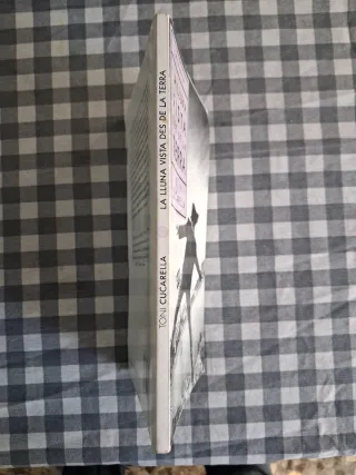 LA LLUNA VISTA DES DE LA TERRA (COL.LECCIO MODE...