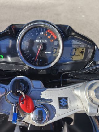 Suzuki Inazuma 250cc Negra