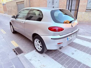 Alfa Romeo 147