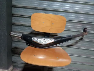 Tubo de escape Derbi Varián Sport original