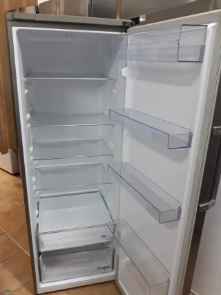 Solo nevera beko + Garantía+ transporte