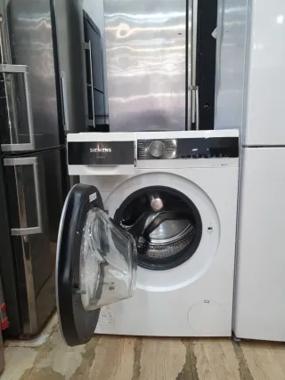 Nevera Corberó y Lavadora Siemens