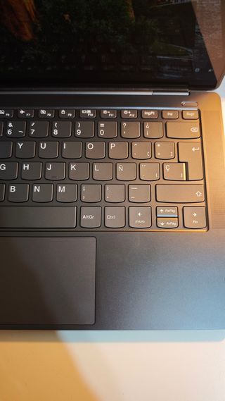 Portátil Lenovo Yoga S940-14IIL i7 + Funda