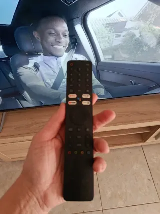 Xiaomi 55 Smart LED TV + Mando