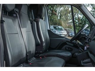 RENAULT Master Furgon T L2H2 3300 Bl dCi 100kW 135CV