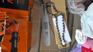 2 Motosierras de Pértiga Black+Decker