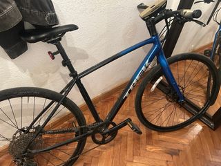 Bicicleta Trek FX3 Azul