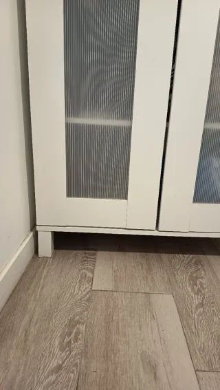 Armario blanco puertas de cristal Ikea